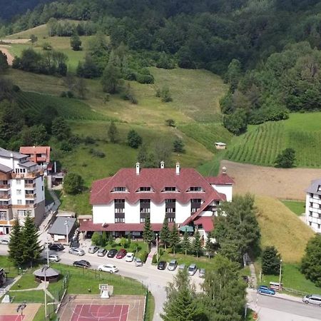 ApartHotel Kopaonik Brzece Bagian luar foto